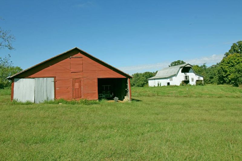 7331 Ruby Keith Rd, White House, TN 37188