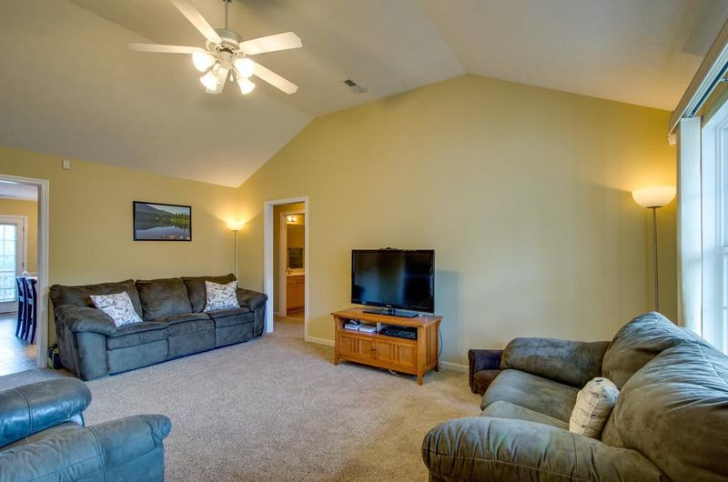 8024 Maggie Ct, Antioch, TN 37013