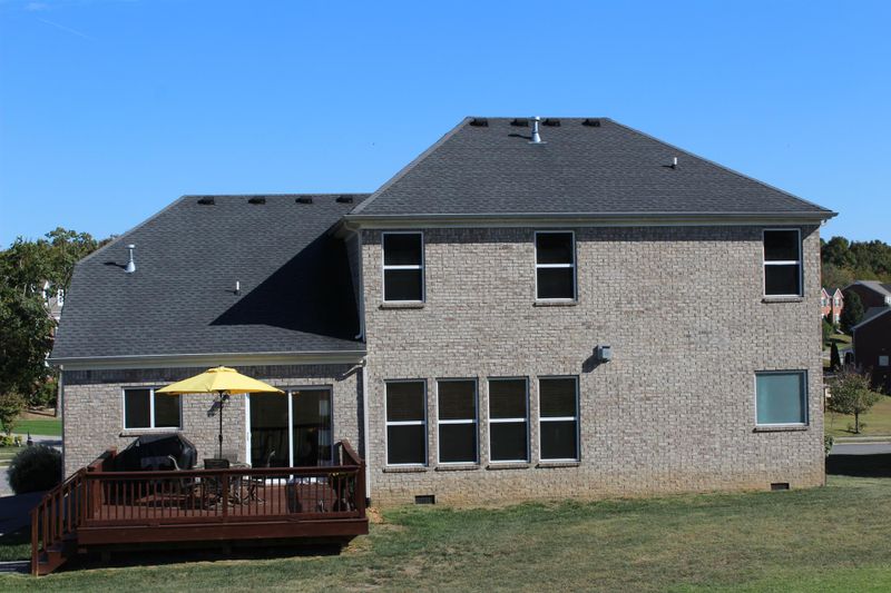 106 Evian Springs Way, Hendersonville, TN 37075