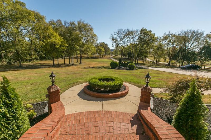 5476 Almaville Rd, Smyrna, TN 37167