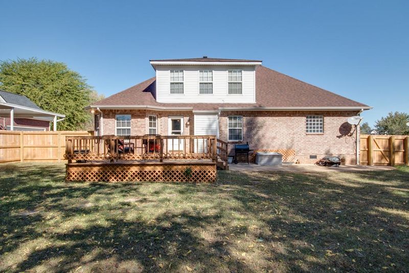 310 Thetahill Rd, Murfreesboro, TN 37130