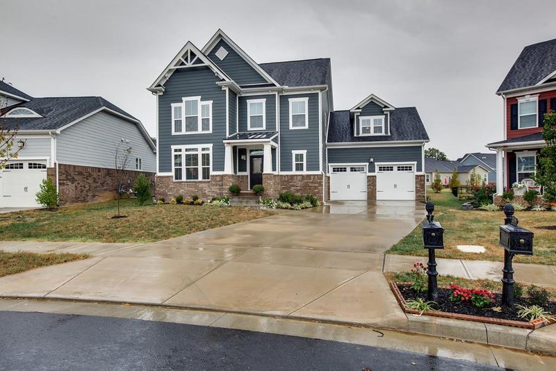 203 Cooper Ledge Cir, Franklin, TN 37064