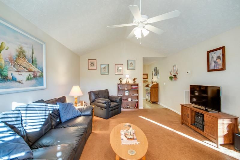 214 Gill Ct, Murfreesboro, TN 37129