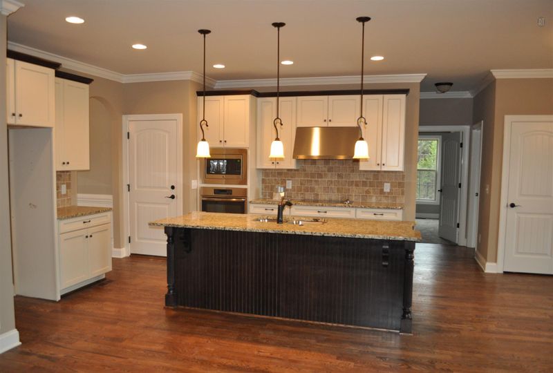 590 Butternut Trl, Mount Juliet, TN 37122