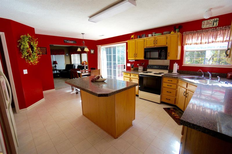 6181 Hampton Hall Way, Hermitage, TN 37076
