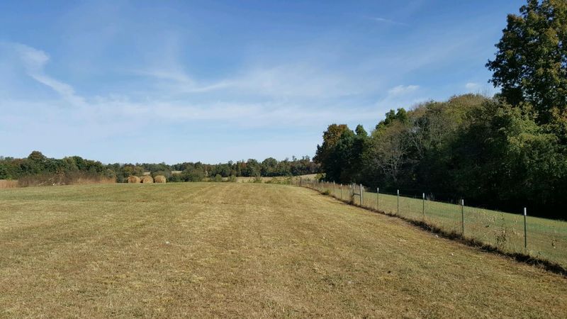 325 Blackey Bandy Rd, Bethpage, TN 37022