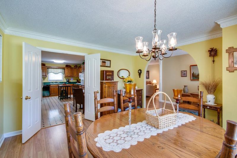 511 Crocus Ct, Murfreesboro, TN 37128