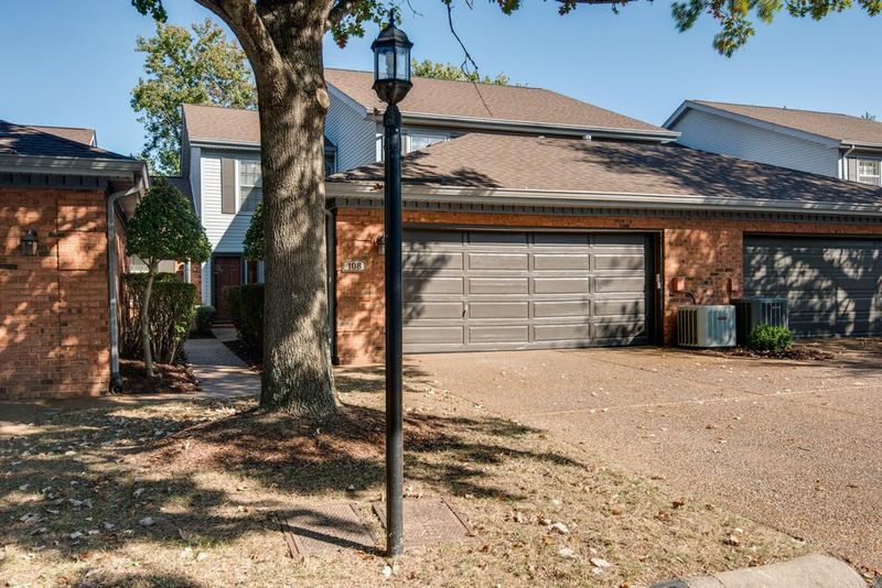 108 Hearthstone Manor Cir, Brentwood, TN 37027