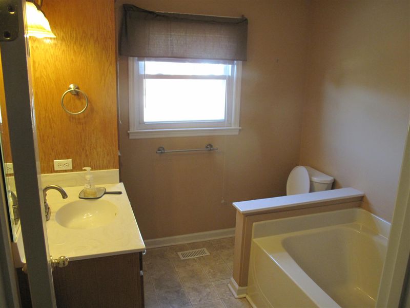 209 Silver St, Watertown, TN 37184