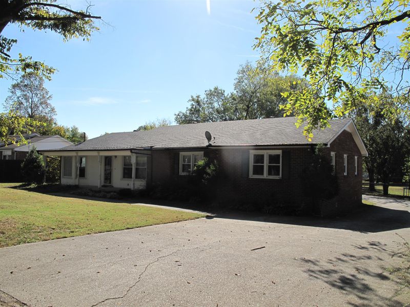 209 Silver St, Watertown, TN 37184