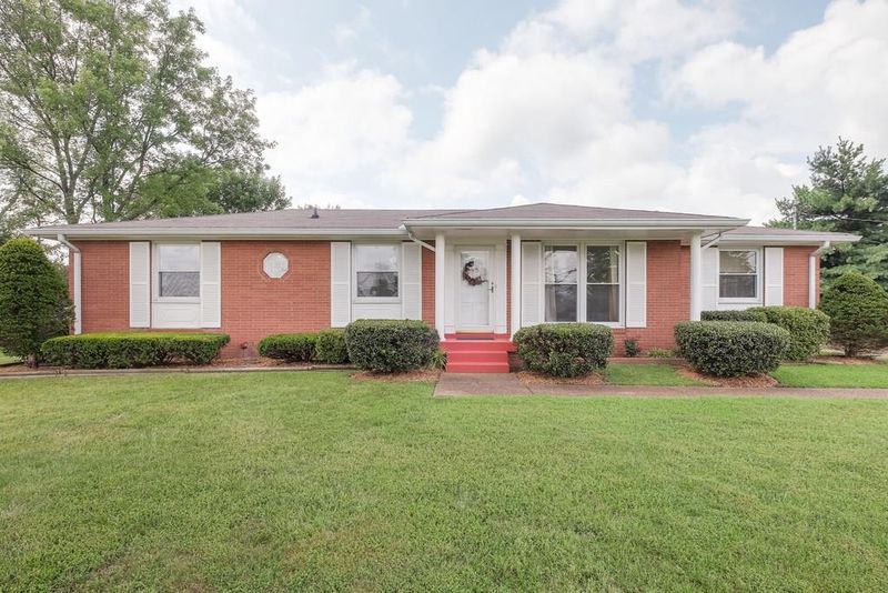 417 Northcrest Dr, Nashville, TN 37211