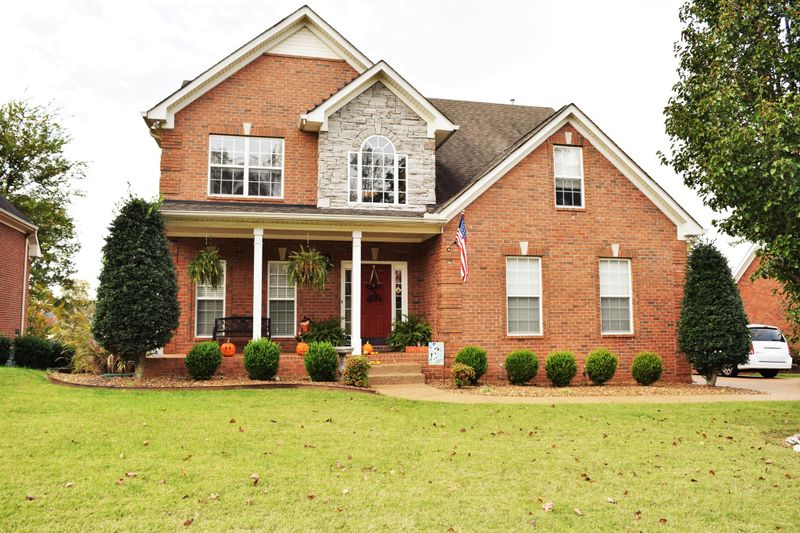 121 Ridgeview Tc, Hendersonville, TN 37075