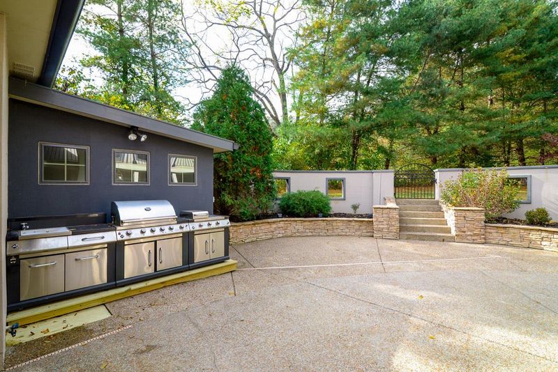 515 Bel Air Pl, Brentwood, TN 37027