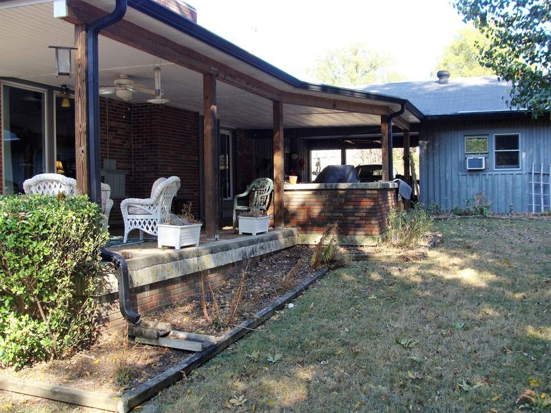 205 Neptune Dr, Hendersonville, TN 37075
