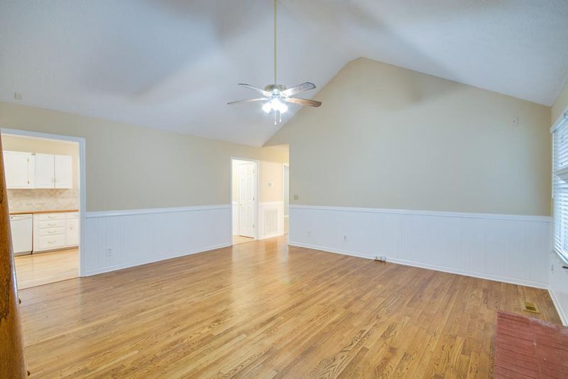 123 Pennsauken Ct, Murfreesboro, TN 37128