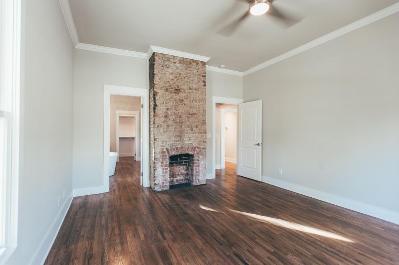 321 50th Ave N, Nashville, TN 37209