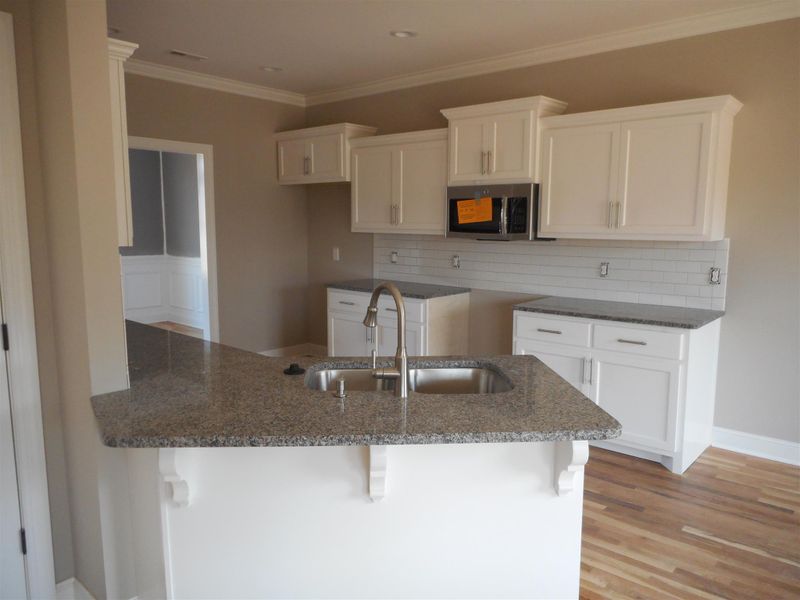 2907 June Bug Dr, Murfreesboro, TN 37129