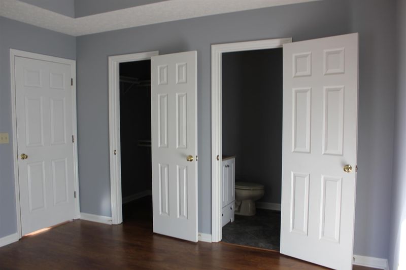 2800 Salem Dr, Springfield, TN 37172
