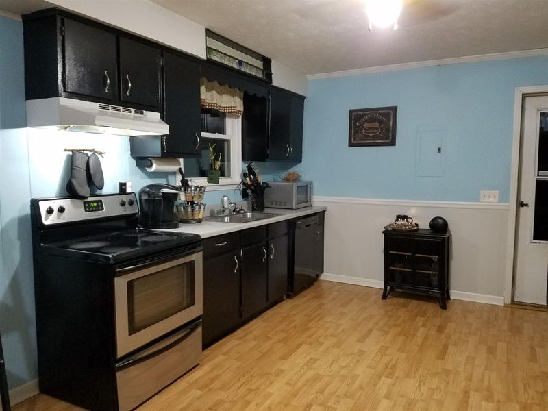 112 Old Wynn Rd, Dickson, TN 37055