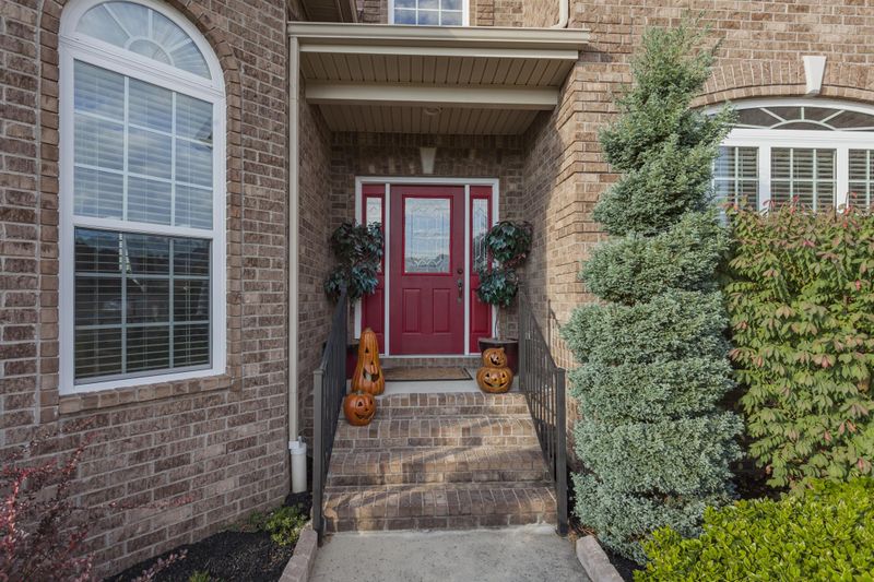 2008 Leland Ct W, Murfreesboro, TN 37128