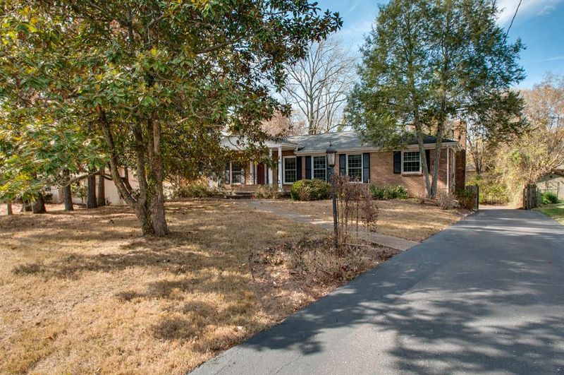 7204 Birch Bark Dr, Nashville, TN 37221