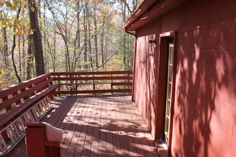 2015 Petway Rd, Ashland City, TN 37015