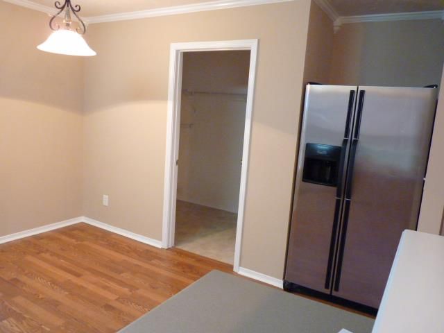 2860 Meadow Gln, Mount Juliet, TN 37122