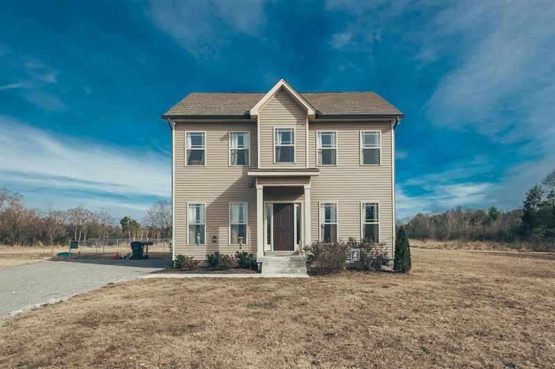 1231 Lock 4 Rd, Gallatin, TN 37066