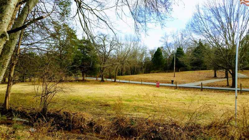 1220 N Greenhill Rd, Mount Juliet, TN 37122