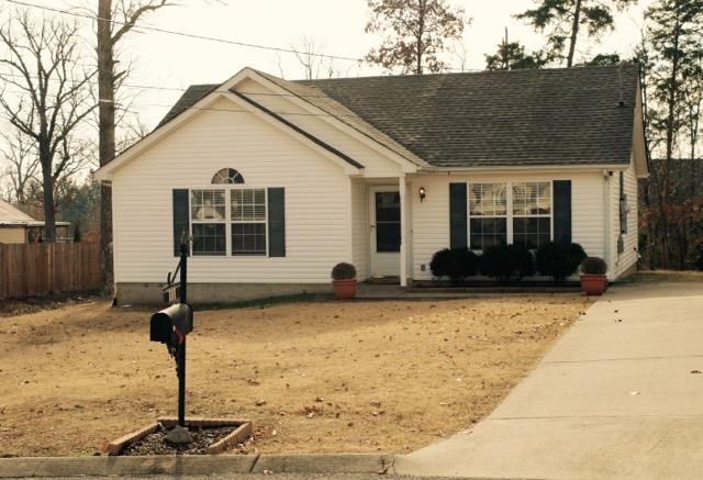 706 Forest Crossing Dr, Smyrna, TN 37167