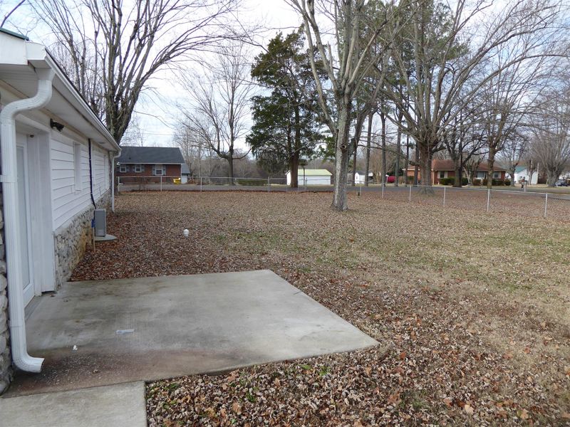 105 Draper Ave, Greenbrier, TN 37073
