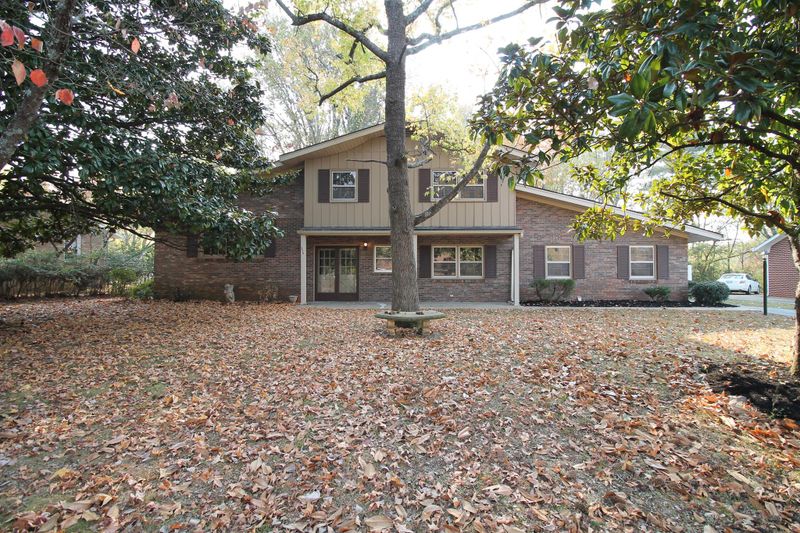 226 Ridgecrest Dr, Murfreesboro, TN 37130
