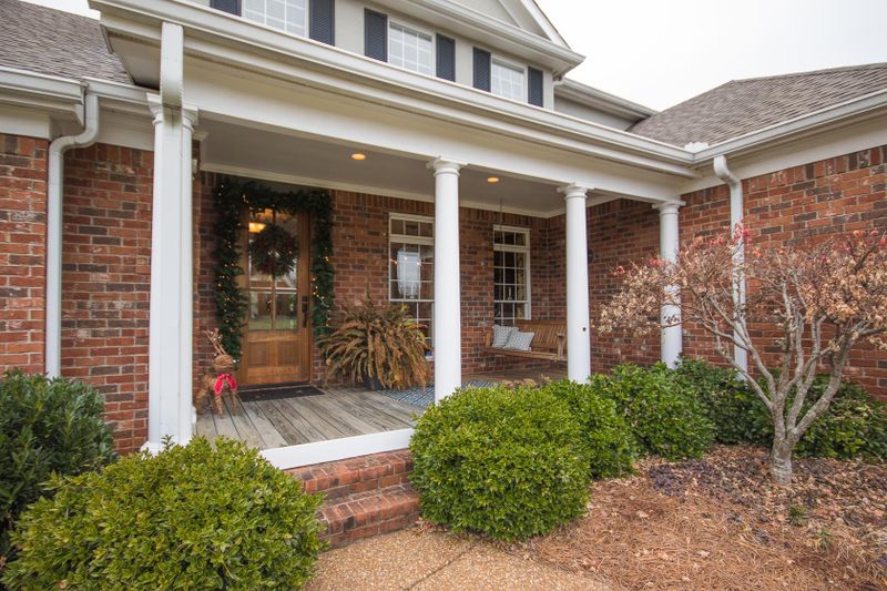 1502 Buckingham Dr, Murfreesboro, TN 37129