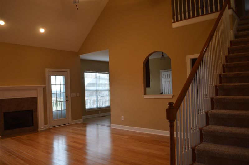 112 Pilot Knob Ln, Hendersonville, TN 37075