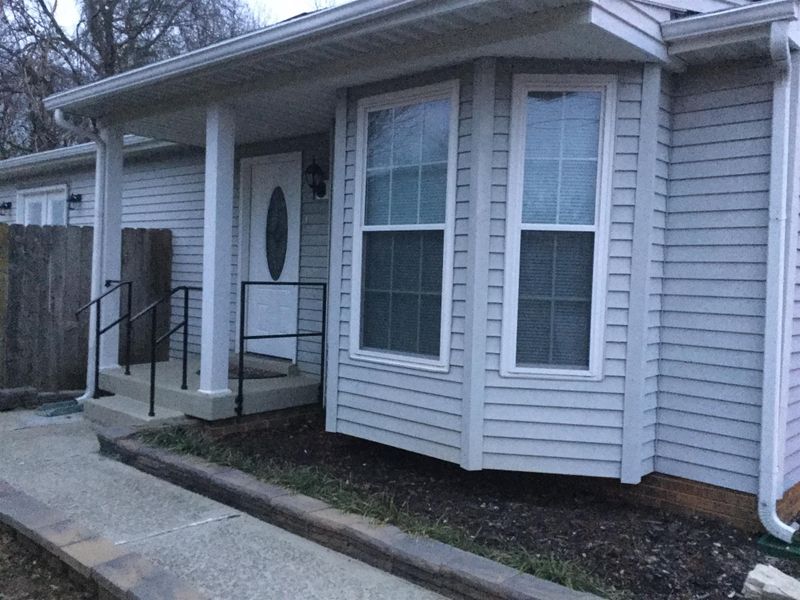 946 Patio Dr, Nashville, TN 37214