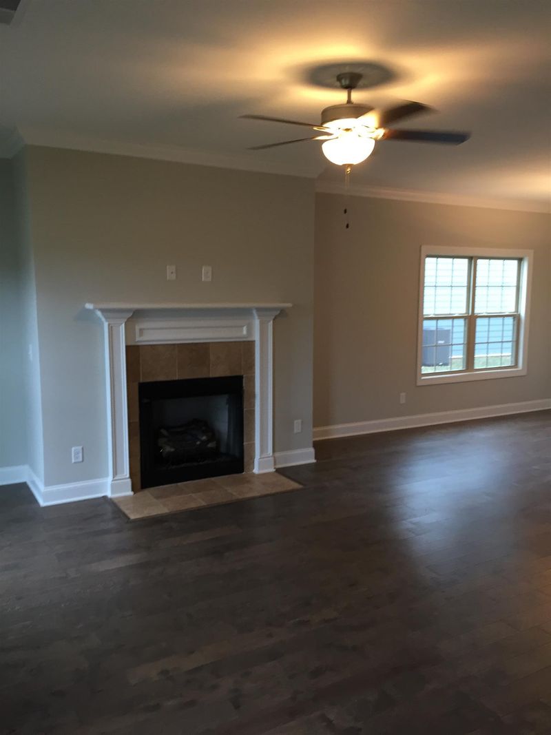 5113 Cloverhill Dr, Murfreesboro, TN 37129