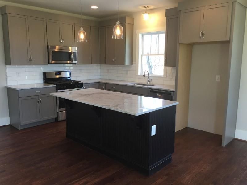 604 W End Cir, Franklin, TN 37064