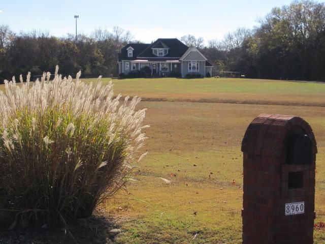 8960 Big Oak Dr, Murfreesboro, TN 37129