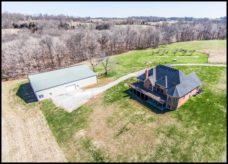 5108 Drake Rd, Cedar Hill, TN 37032
