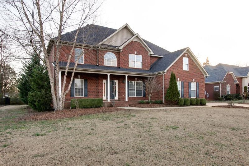 5022 Macarthur Ave, Murfreesboro, TN 37129