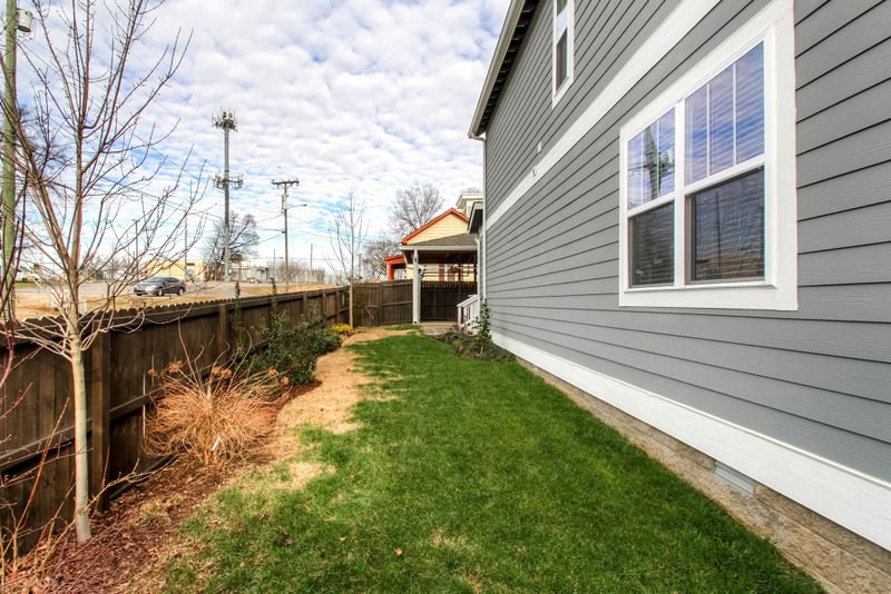 1728 4th Ave N, Nashville, TN 37208