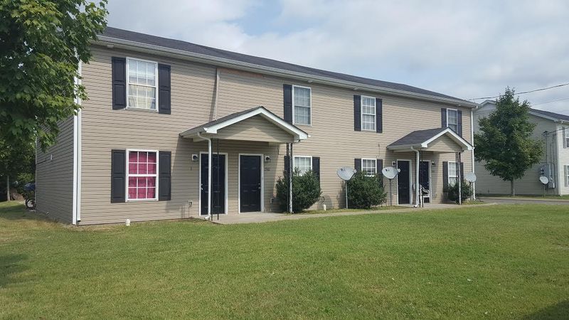 1329 Benley St, Murfreesboro, TN 37130