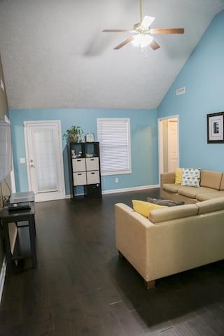 11012 Nevada Ave, Smyrna, TN 37167