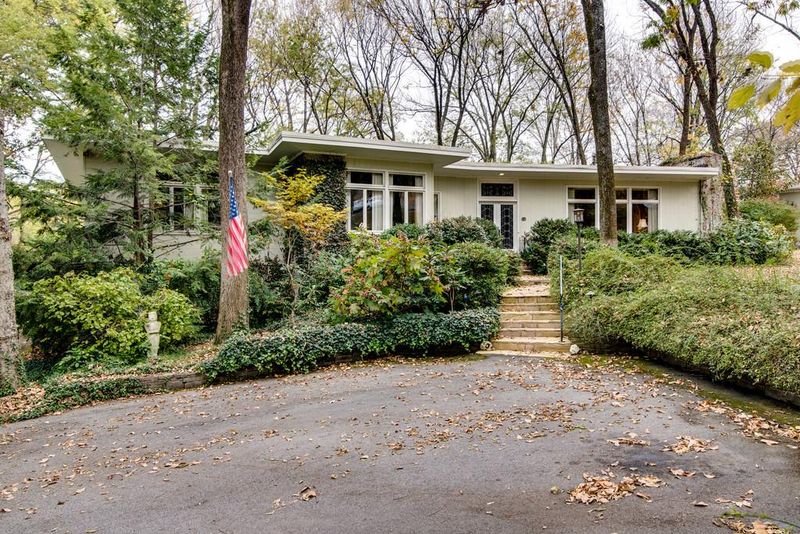 1054 Lynnwood Blvd, Nashville, TN 37215