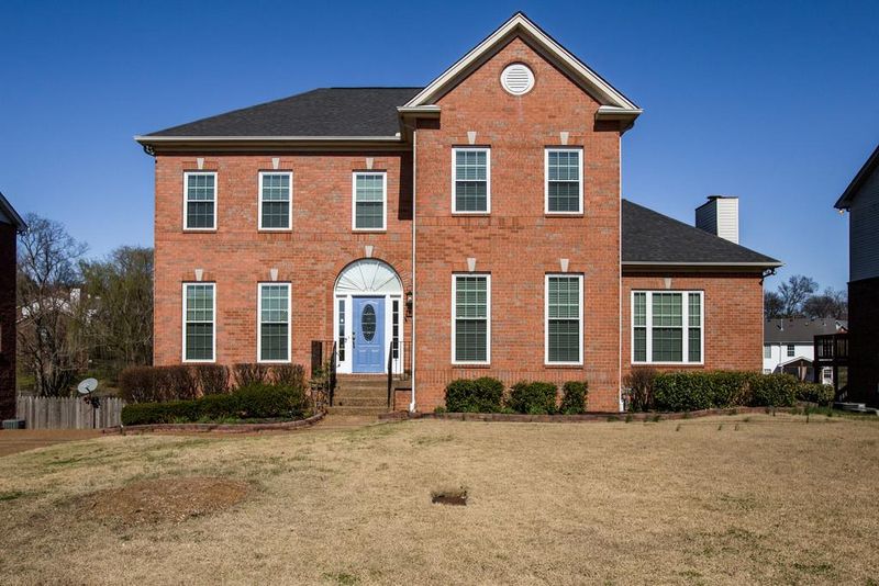 5945 Hitching Post Ln, Nashville, TN 37211