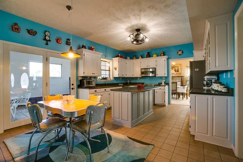 2829 Standing Bear Way, Murfreesboro, TN 37127