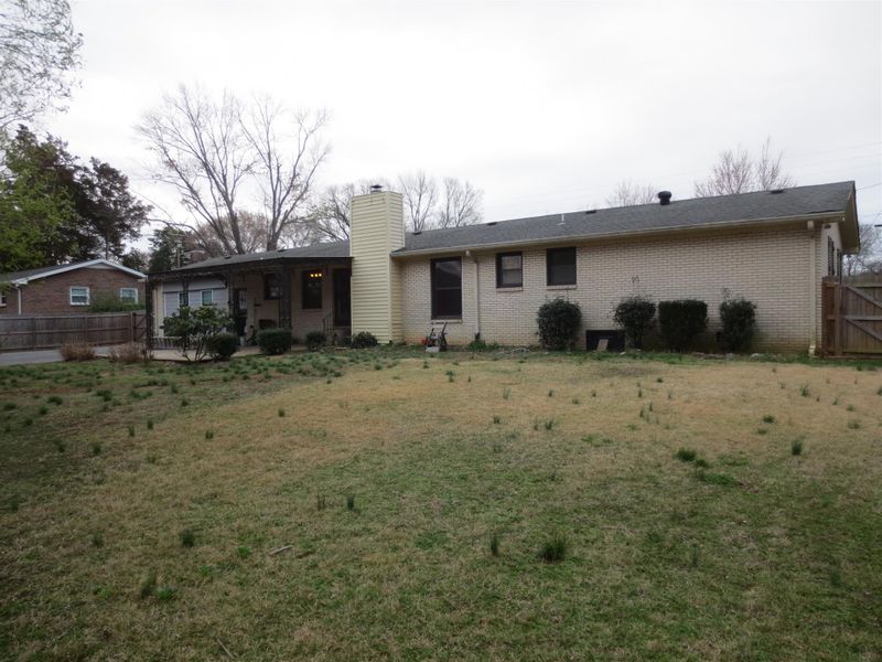 1821 Pocahontas Trl, Lebanon, TN 37087
