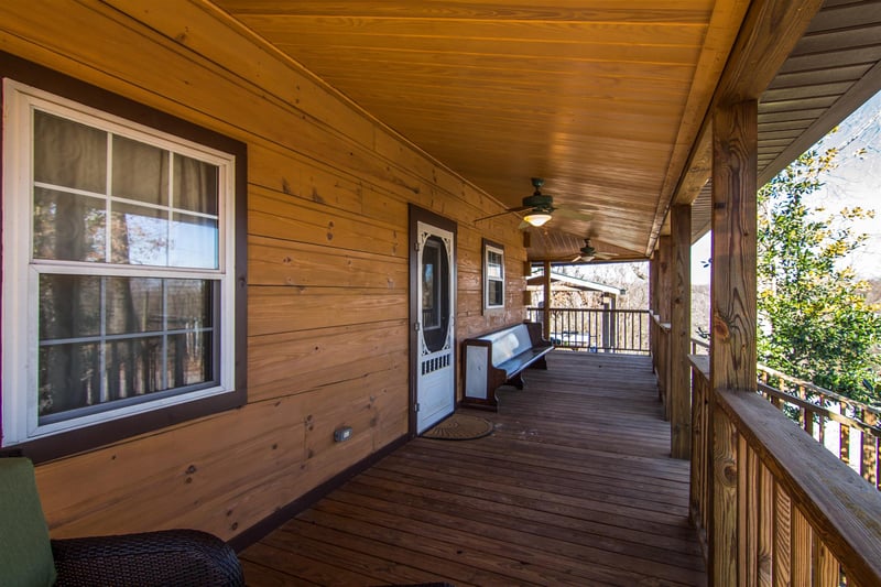 843 Corum Hill Rd, Castalian Springs, TN 37031