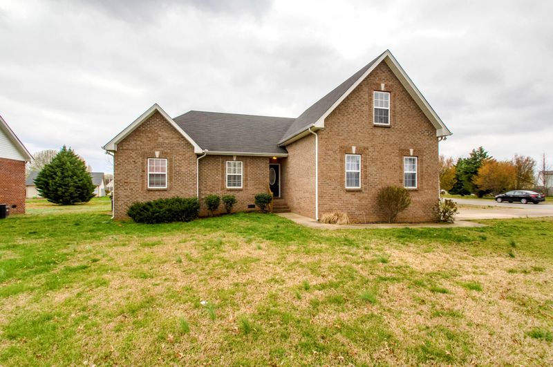 357 Indian Park Dr, Murfreesboro, TN 37128