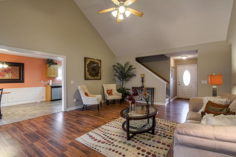 357 Indian Park Dr, Murfreesboro, TN 37128
